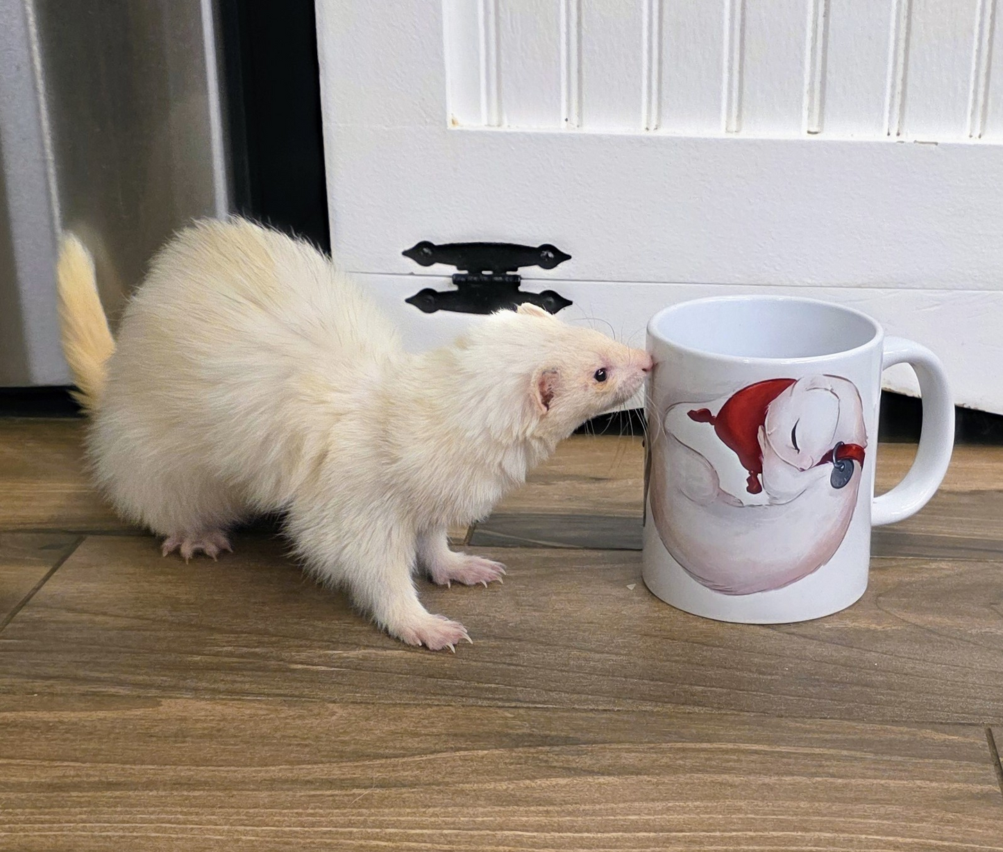 "My Name Is Musky! Stubby Loves Musky" BIG 20 OUNCE Glossy Ceramic Mug!